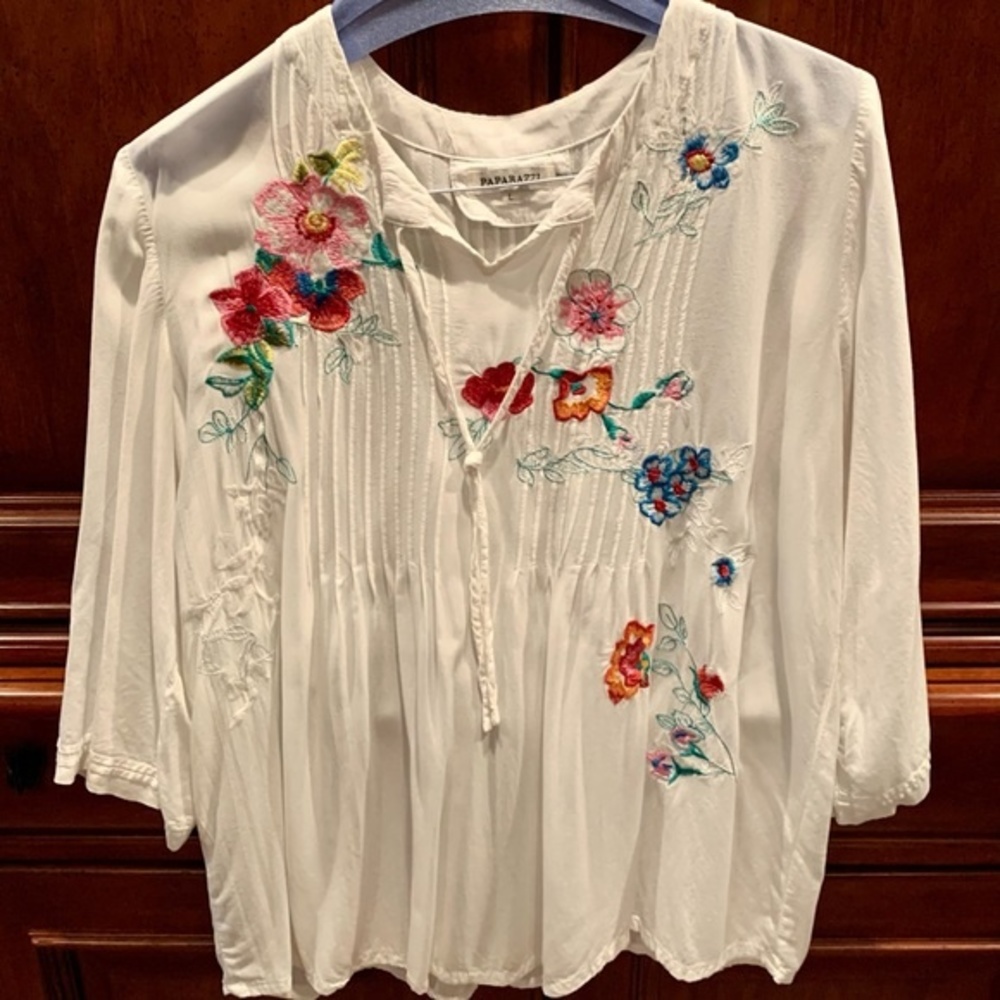 Paparazzi White Floral Top